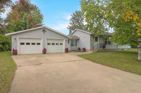 3063 Rennie, Traverse City, MI 49684