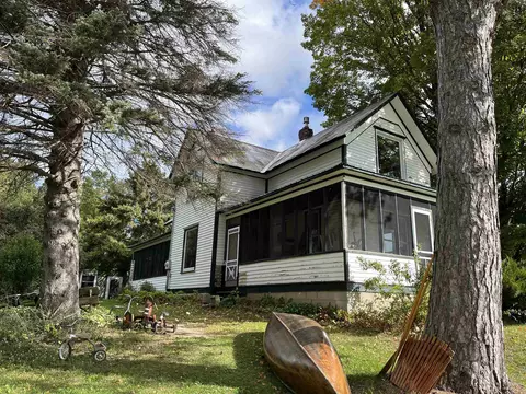 2515 Gatzke, Cedar, MI 49621 photo 2