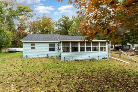 6973 Carpenter, Harrison, MI 48910