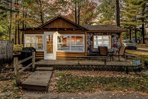 5545 Corey #8, Gaylord, MI 49735