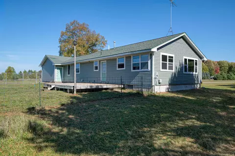 1498 Lamb, Interlochen, MI 49643 photo 12