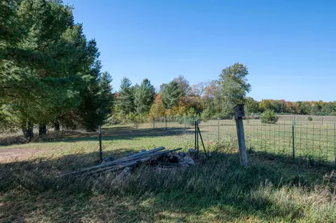 1498 Lamb, Interlochen, MI 49643 photo 11