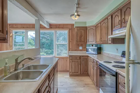 1498 Lamb, Interlochen, MI 49643 photo 37