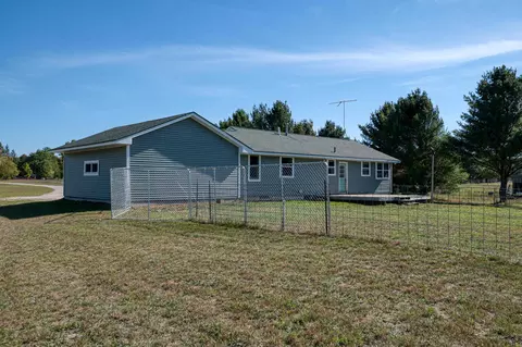 1498 Lamb, Interlochen, MI 49643 photo 15