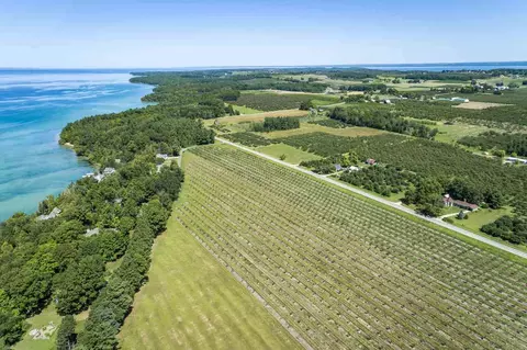 Kroupa, Traverse City, MI 49686