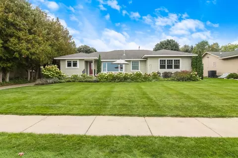 403 River, Elk Rapids, MI 49629 photo 5