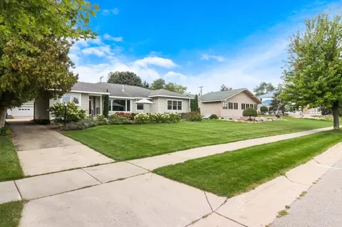 403 River, Elk Rapids, MI 49629 photo 6