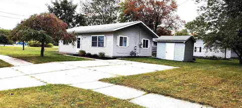 120 S Henry, Mount Pleasant, MI 48858