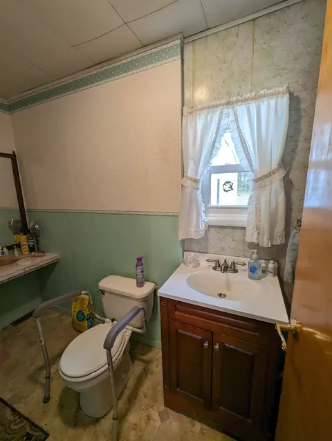 1672 W Main St, Twining, MI 48766 photo 42