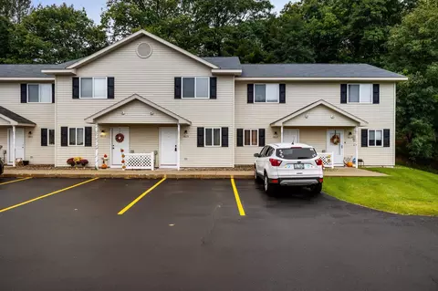 3815 Vale, Traverse City, MI 49686