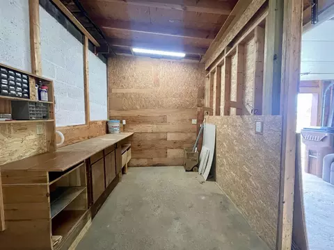 537 Wright, Cadillac, MI 49601 photo 23