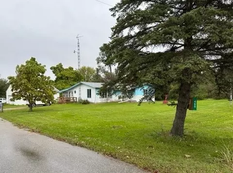 460 W W Riv, Mount Pleasant, MI 48858