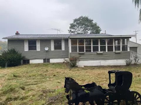 14522 10th, Remus, MI 49340