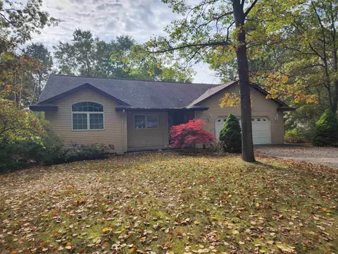 4100 Mcnall, Oscoda, MI 48750