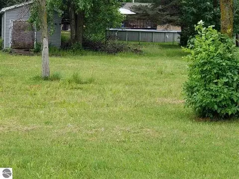 7116 E Pickard, Mount Pleasant, MI 48858 photo 5