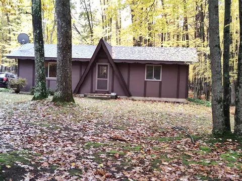 2191 Hemlock, Farwell, MI 48622