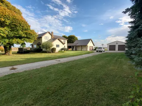 1745 W Weidman, Mount Pleasant, MI 48858