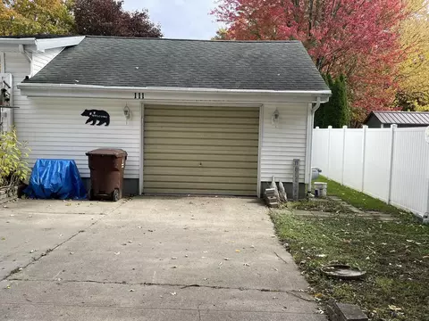 111 S Gwinner, Ithaca, MI 48847 photo 6