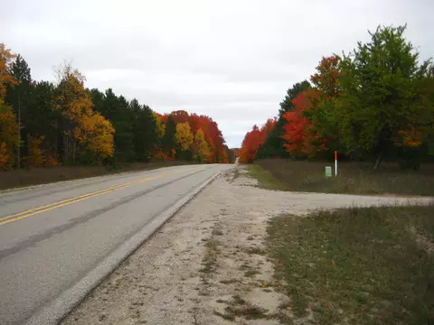 75 E Acres E Kasson, Maple City, MI 49664 photo 3
