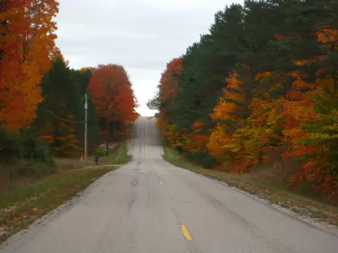 75 E Acres E Kasson, Maple City, MI 49664 photo 9