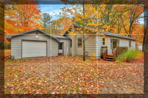 5274 Karlin, Interlochen, MI 49643