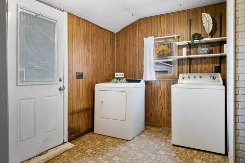 602 E Ctr, Ithaca, MI 48847 photo 25