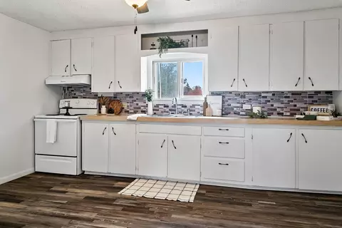 602 E Ctr, Ithaca, MI 48847 photo 18