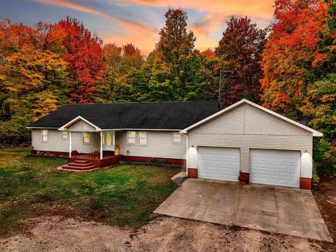 3856 S Mcgee, Lake City, MI 49651