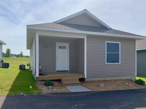1044 Umber, Traverse City, MI 49696