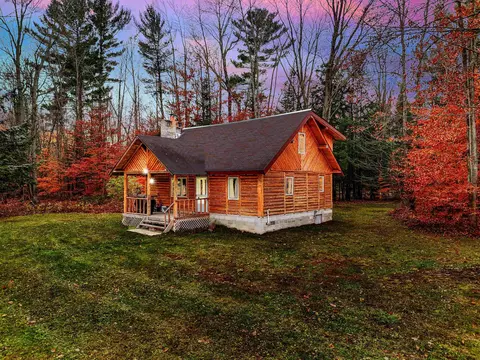 3616 E Phelps, Lake City, MI 49651