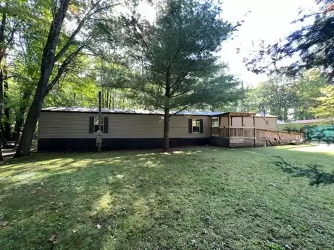 2913 Ashcroft, Lake, MI 48632