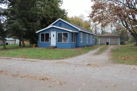 523 S Seaman, Saint Louis, MI 48880