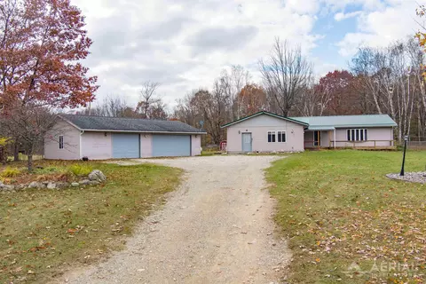 2810 Rolling Mdws, West Branch, MI 48661