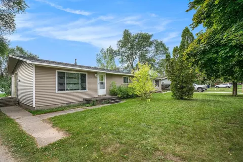 28832885 Princeton, Traverse City, MI 49684