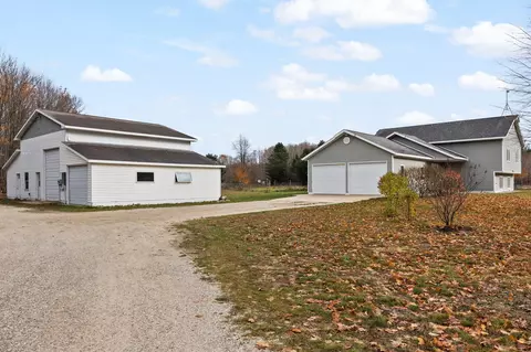957 Sugarbush, Beulah, MI 49617
