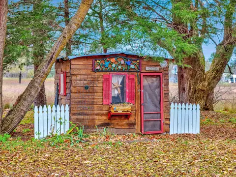 620 S Clark, Mesick, MI 49668 photo 7