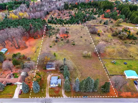 620 S Clark, Mesick, MI 49668 photo 37