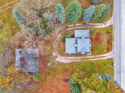 620 S Clark, Mesick, MI 49668 photo 10