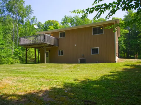 176 Eldridge, Beulah, MI 49617 photo 8