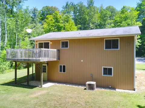 176 Eldridge, Beulah, MI 49617 photo 57