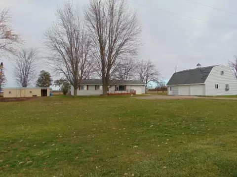 519 E Garfield, Ashley, MI 48806 photo 4