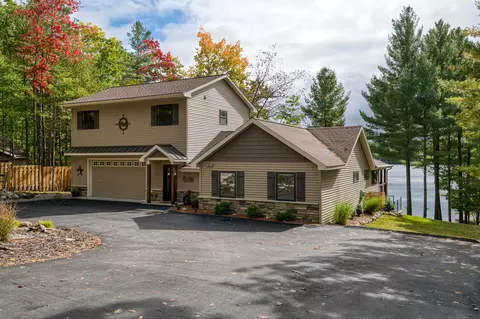 521 Peninsula #LOT : 15 &16, Traverse City, MI 49696