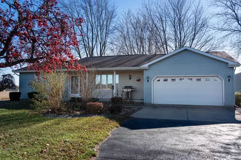 8694 E Broomfield, Mount Pleasant, MI 48858