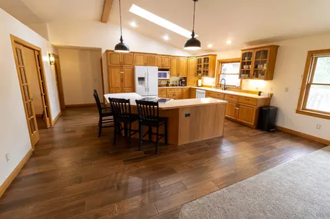 1626 E Walton, Shepherd, MI 48883 photo 8