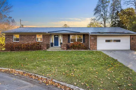 109 Fairlane, Traverse City, MI 49684