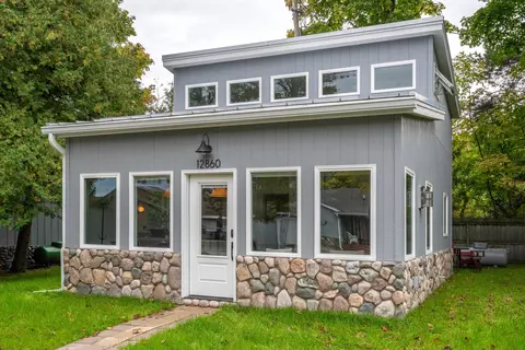 12860 E Baypointe #4, Northport, MI 49670