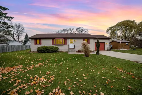 311 Hawthorne, Alma, MI 48801