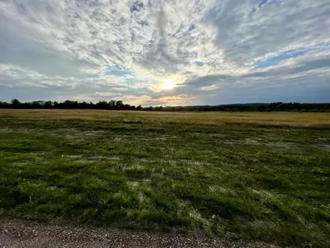 7398 E Alpers, Lake Leelanau, MI 49653