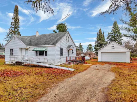 11270 210th, Leroy, MI 49655