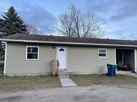 5275 W 5277 W Mobile, Traverse City, MI 49685